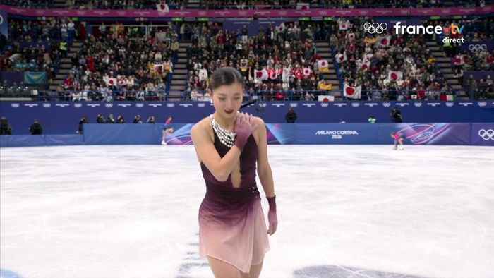 Зіркова фігуристка розплакалась, пролетівши повз золото Олімпіади – вона завершує кар'єру у 25 років