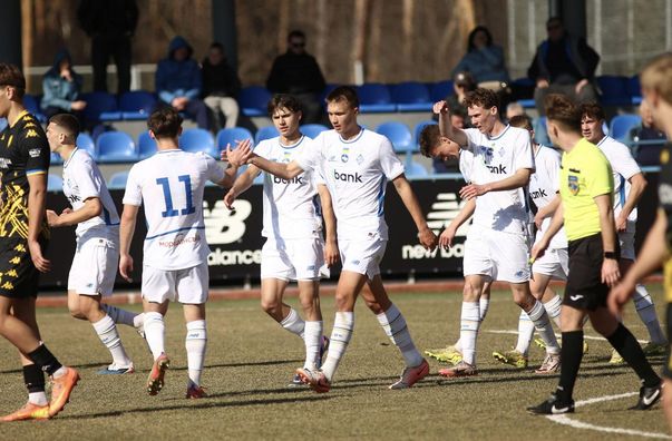 Сейвы Суркиса в видеообзоре матча Динамо –Рух – 3:0