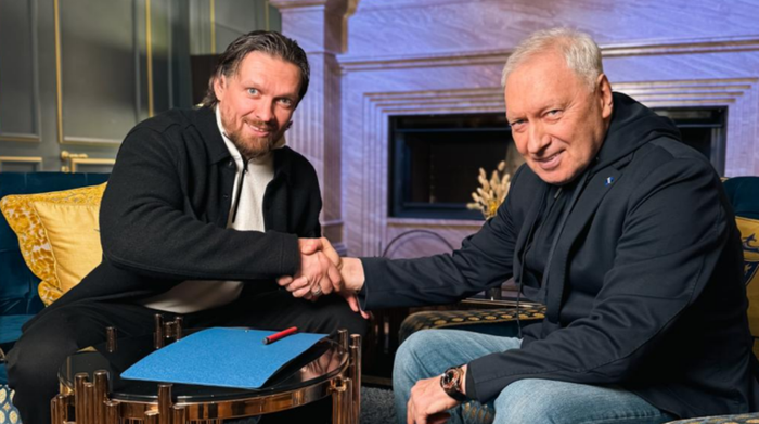 Усик официально завершил карьеру и получил новую роль – есть нюанс