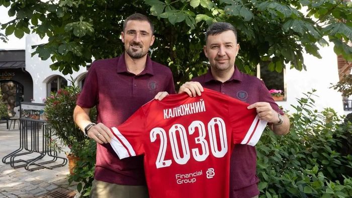 Калюжний офіційно обрав клуб на фоні інформації про перехід в Шахтар