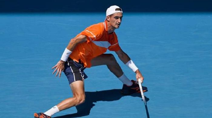 Тенісиста зловили жахливі судоми на US Open – він не міг ходити, облаяв лікаря і дограв 5-годинний матч (ВІДЕО)