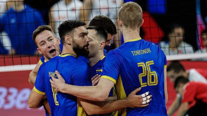 Сборная Украины по волейболу разгромила Португалию на Евро-2026, одержав четвертую победу подряд